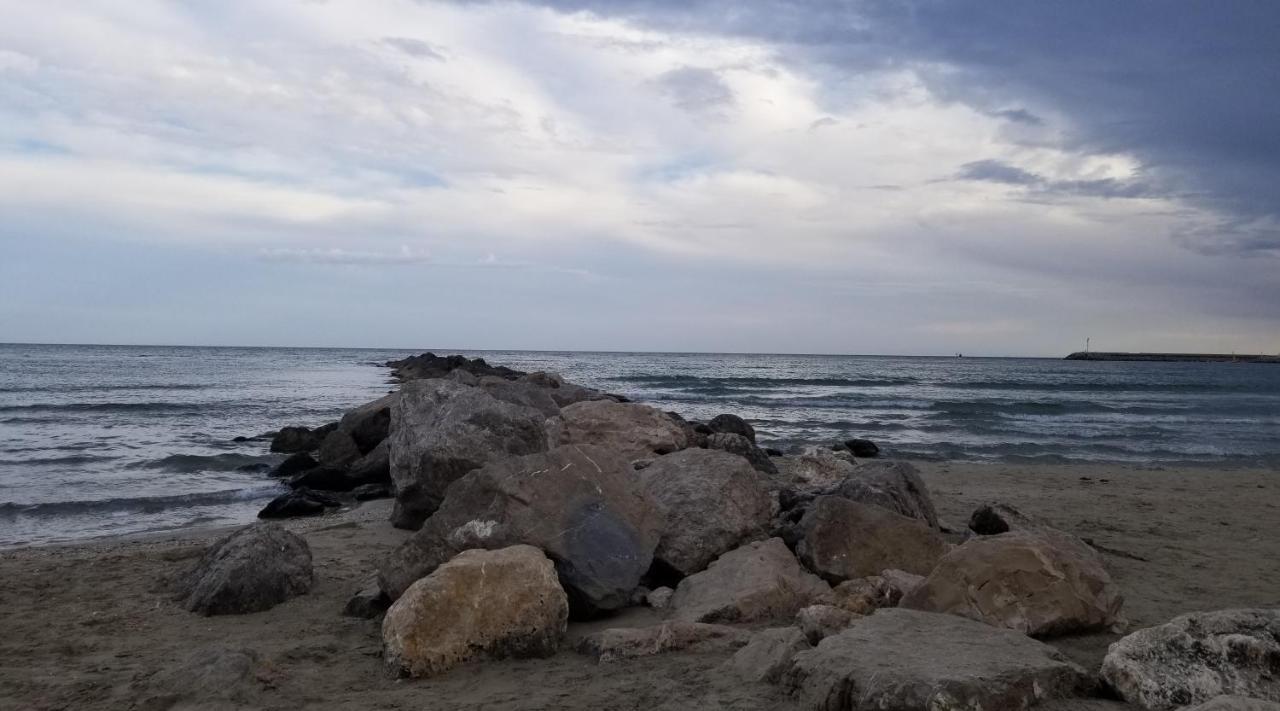 Chez Isabelle Et Virgile Bel Appartement, Avec Vues, A 50M De La Plage Palavas-les-Flots Esterno foto